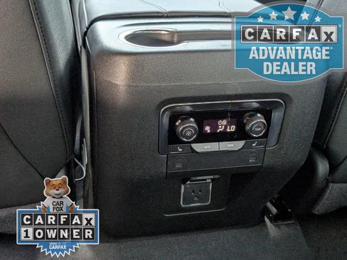 Used 2026 Chevrolet Tahoe Z71 w/ Comfort Package AWD/4WD image 20