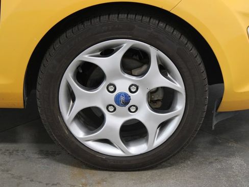 Used 2011 Ford Fiesta SES w/ 301A Rapid Spec Order Code FWD image 13