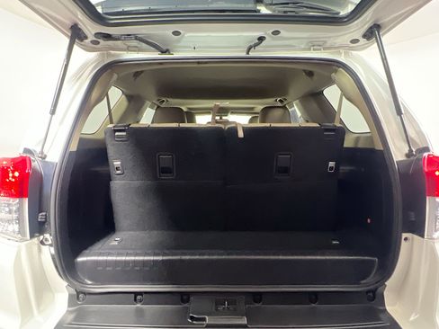 Used 2013 Toyota 4Runner Limited image 34