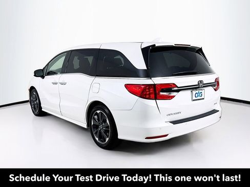 Used 2022 Honda Odyssey Elite image 6