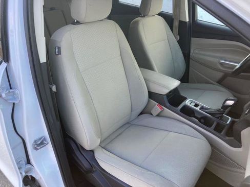 Used 2018 Ford Escape SE w/ SE Sync 3 Package image 35