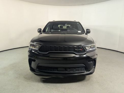 Used 2024 Dodge Durango GT RWD image 2