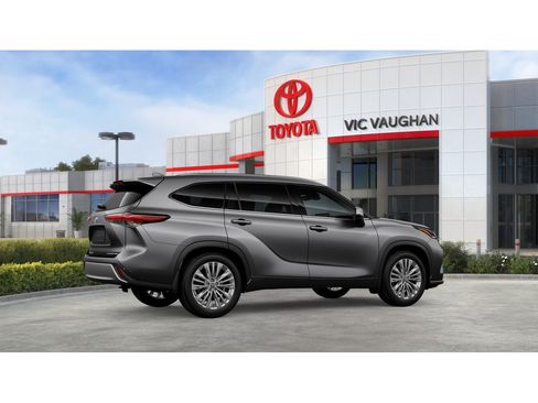 New 2026 Toyota Highlander Platinum AWD/4WD image 33