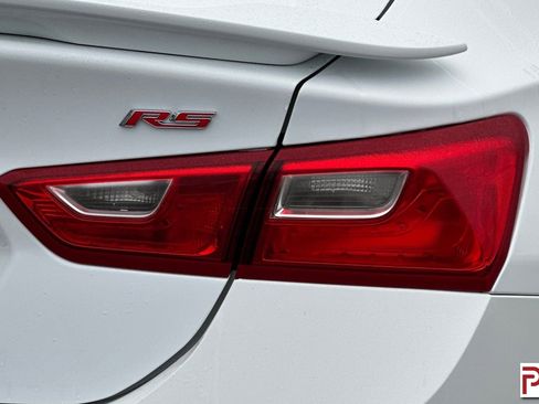 Certified 2022 Chevrolet Malibu RS image 31