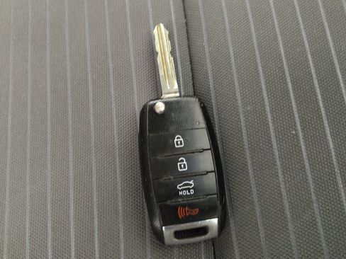 Used 2018 Kia Forte LX w/ LX Popular Package FWD image 32