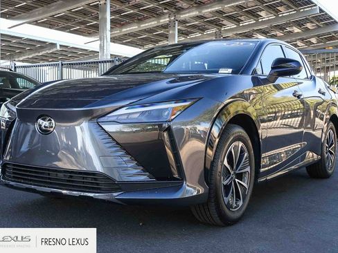 Used 2025 Lexus RZ 300e image 3
