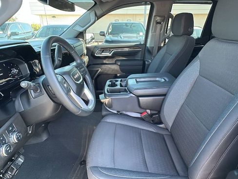 Certified 2024 GMC Sierra 1500 Elevation w/ X31 Off-Road Package image 9