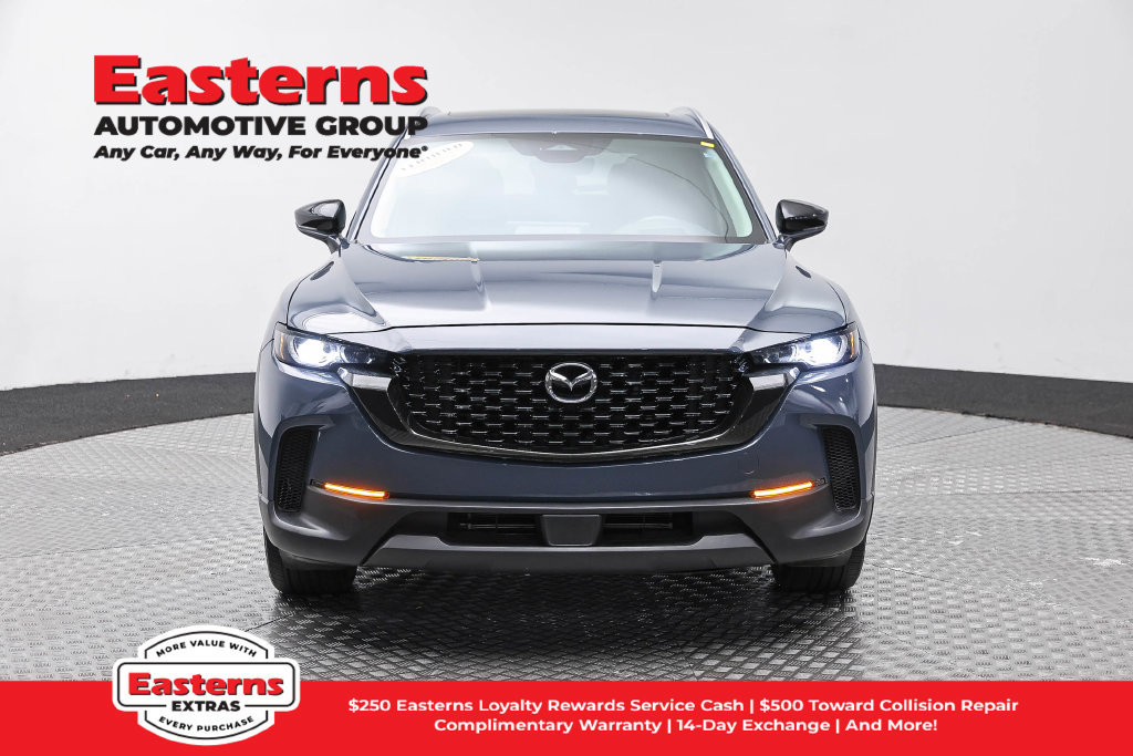 Used 2025 MAZDA CX-50 AWD 2.5 S w/ Premium Plus Pkg image 3