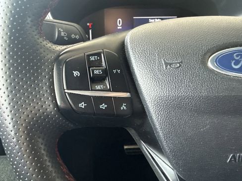 Used 2023 Ford Escape ST-Line AWD/4WD image 24