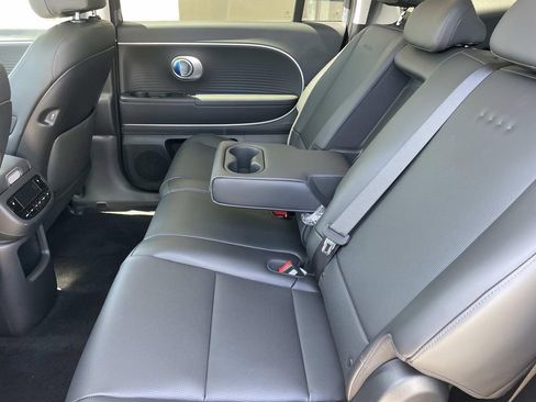 New 2026 Hyundai Ioniq 9 SEL image 18