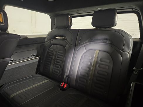 Used 2022 Rivian R1S Launch Edition image 22