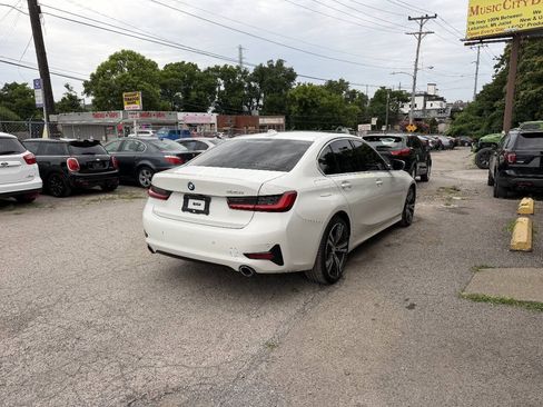 Used 2019 BMW 330i Sedan w/ Convenience Package RWD image 5