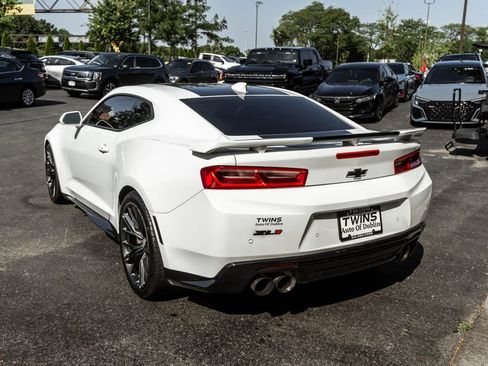 Used 2017 Chevrolet Camaro ZL1 RWD image 33