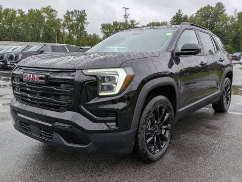 New 2027 GMC Terrain Elevation w/ Elevation Premium Package AWD/4WD image 3