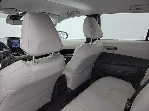 Used 2022 Toyota Corolla Cross LE FWD image 14