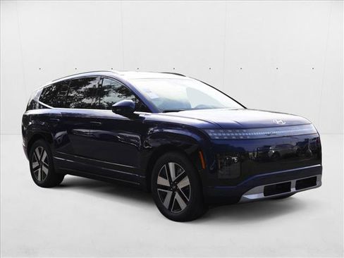 New 2026 Hyundai Ioniq 9 SEL w/ Tow & Go Package image 3