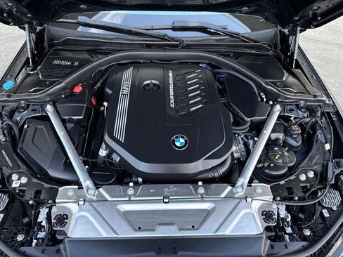 Used 2024 BMW M440i Coupe w/ Premium Package RWD image 21