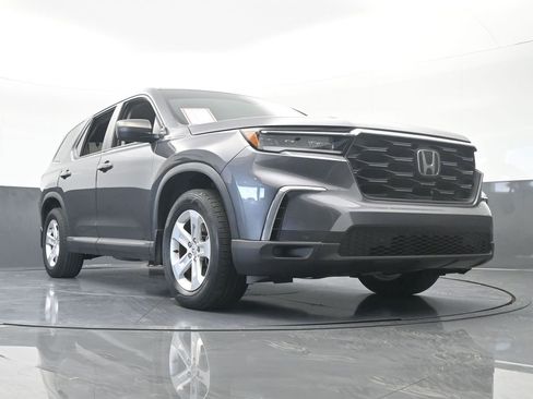 Used 2023 Honda Pilot LX image 62