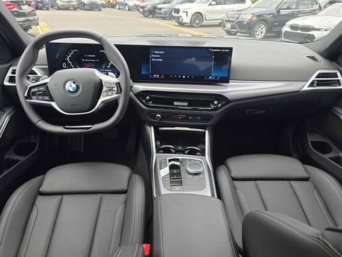 Used 2025 BMW 330i xDrive Sedan AWD/4WD image 18