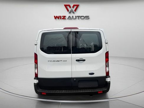 Used 2025 Ford Transit 250 Low Roof w/ Exterior Upgrade Package RWD image 4