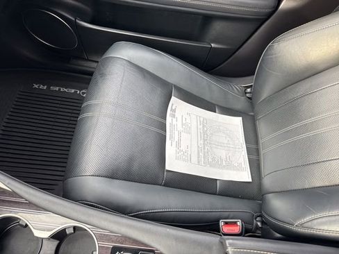 Used 2022 Lexus RX 450hL Luxury w/ Cold Area Package (CT) image 24