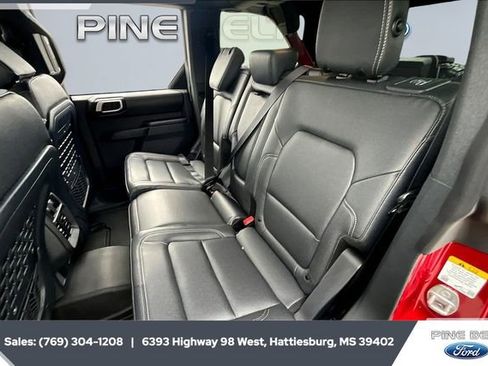 New 2025 Ford Bronco Badlands image 19