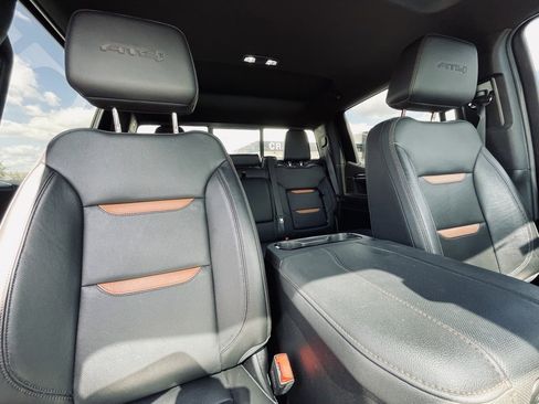 Used 2023 GMC Sierra 1500 AT4 w/ AT4 Premium Package image 31
