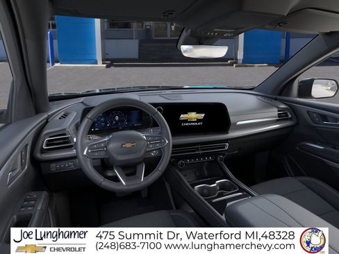 New 2026 Chevrolet Traverse LT w/ Driver Confidence Package AWD/4WD image 15