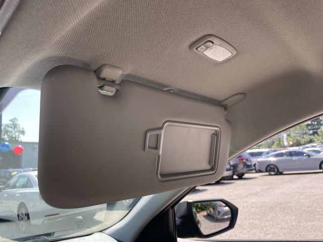 Used 2024 Hyundai Elantra SEL FWD image 26