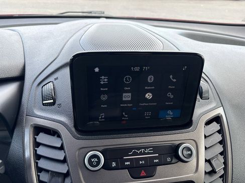 Used 2020 Ford Transit Connect XLT image 11