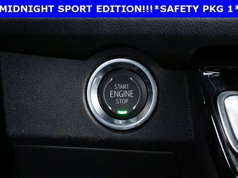 Used 2026 Chevrolet Traverse LT w/ Midnight/Sport Edition image 29