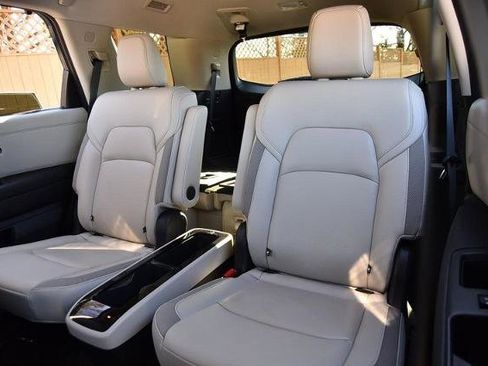 Certified 2023 Nissan Pathfinder SL w/ SL Premium Package image 26