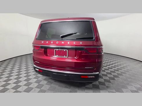 Used 2022 Jeep Wagoneer Series II AWD/4WD image 40