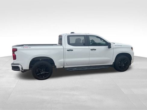 Used 2024 Chevrolet Silverado 1500 Custom image 9