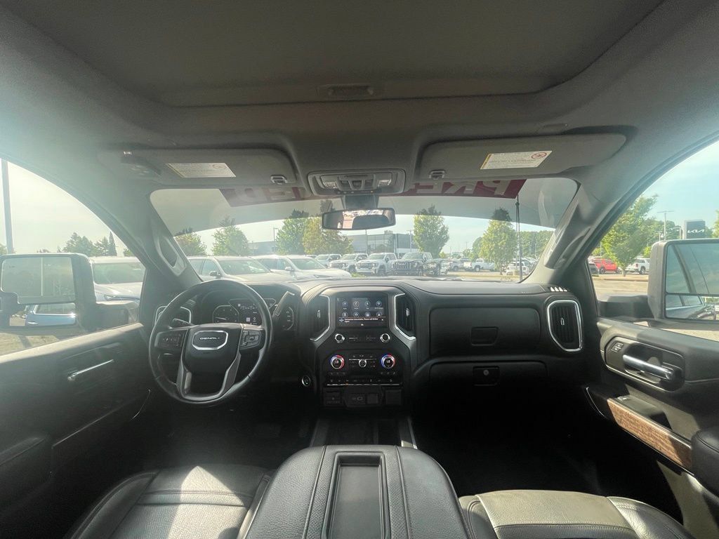 Used 2022 GMC Sierra 2500 Denali AWD/4WD image 26