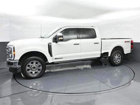Used 2024 Ford F250 King Ranch w/ Chrome Package AWD/4WD image 33