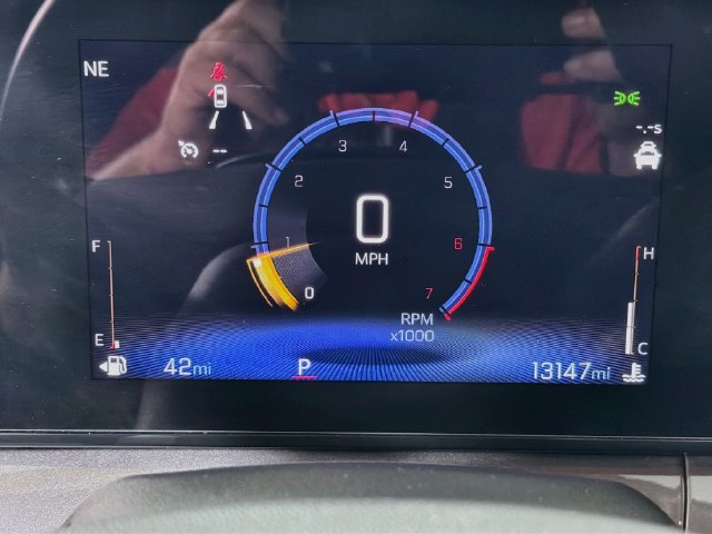 Used 2025 Chevrolet Trax ACTIV FWD image 14