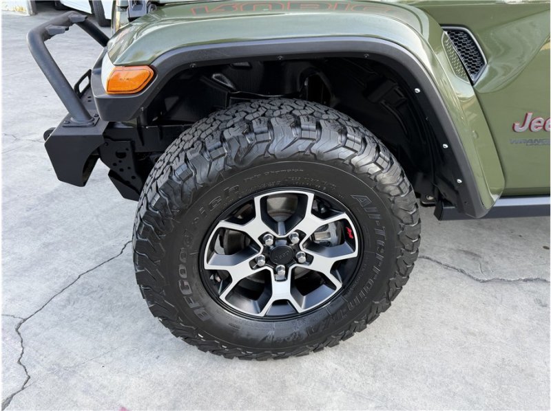 Used 2021 Jeep Wrangler Unlimited Rubicon AWD/4WD image 13