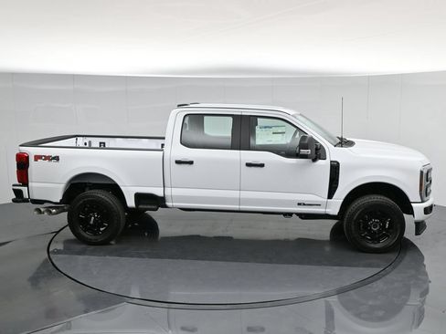 Used 2024 Ford F250 XL w/ STX Appearance Package AWD/4WD image 55