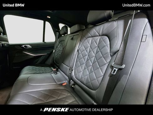 Used 2024 BMW X5 xDrive40i w/ Premium Package AWD/4WD image 13