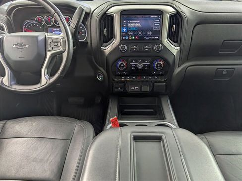 Used 2021 Chevrolet Silverado 1500 LT Trail Boss w/ LT Trail Boss Premium Package image 25