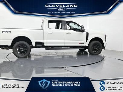 New 2026 Ford F350 Lariat w/ Black Appearance Package