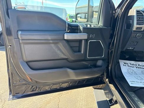 Used 2020 Ford F350 Platinum w/ FX4 Off-Road Package AWD/4WD image 7
