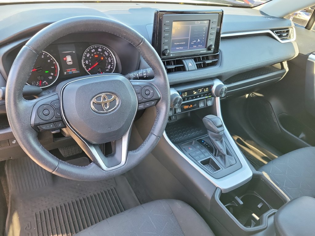 Used 2022 Toyota RAV4 XLE w/ Convenience Package AWD/4WD image 14