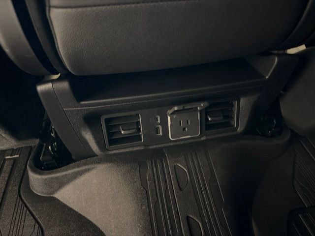 New 2026 GMC Sierra 3500 SLT AWD/4WD image 27