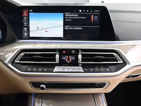 Used 2021 BMW X7 xDrive40i w/ Executive Package AWD/4WD image 28