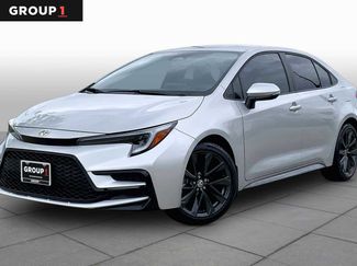 Used 2025 Toyota Corolla SE FWD video 1