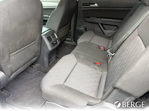 Used 2018 Volkswagen Atlas S FWD image 17