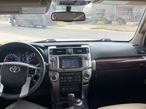 Used 2019 Toyota 4Runner Limited AWD/4WD image 8