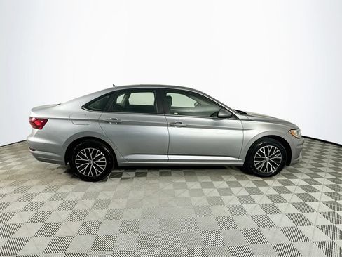 Used 2019 Volkswagen Jetta SE FWD image 8
